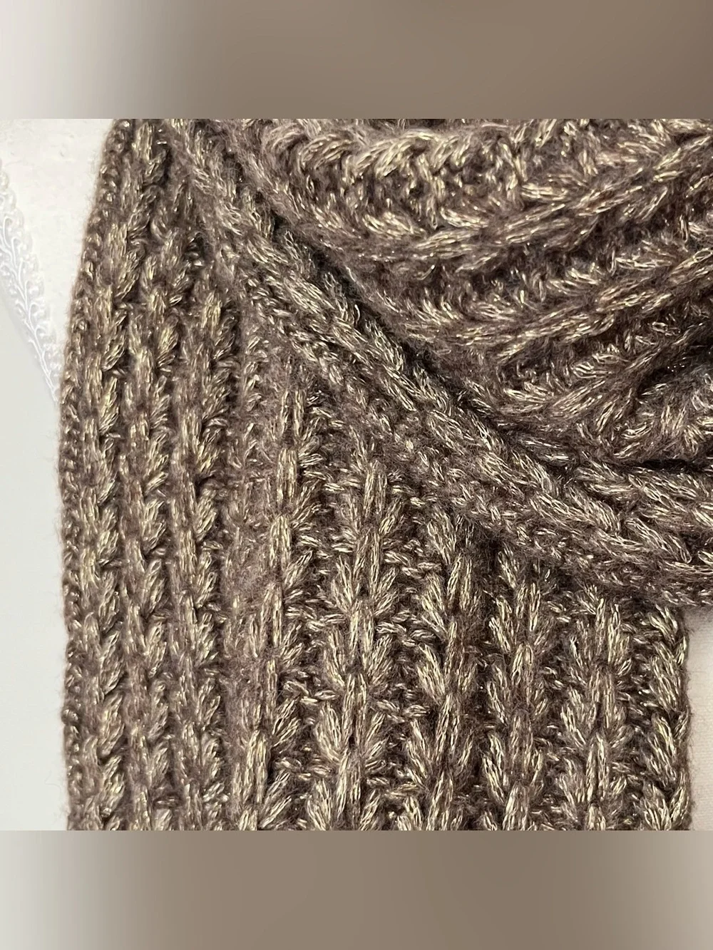 Club Monaco Women's Chunky Knit Scarf Brown Gold Neutral Soft Cozy Holiday